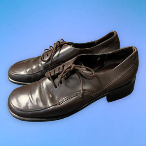 brown Etienne Aigner mens leather dress shoes